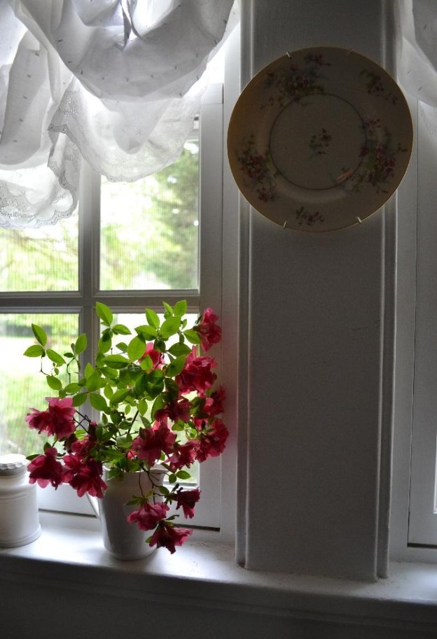 shabby chic window treatments in the kitchen cottage fix