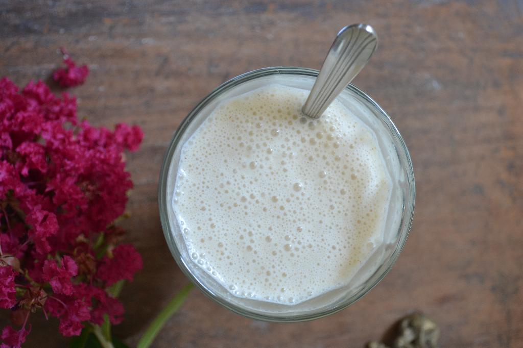 Cottage Fix - Peanut butter and banana smoothie recipe