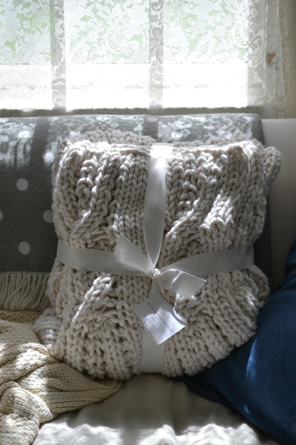 Cottage Fix blog - Pottery Barn cable knit throw