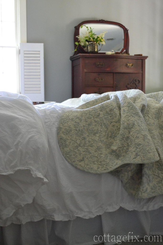 Cottage Fix blog - gray walls and a toile quilt