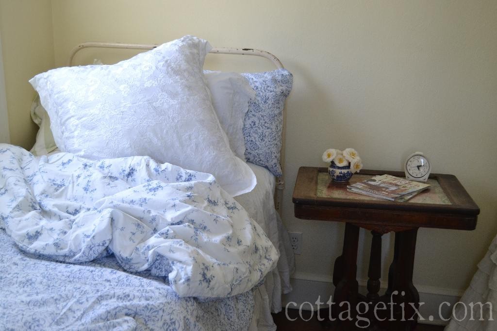 Cottage Fix blog - shabby chic bedding