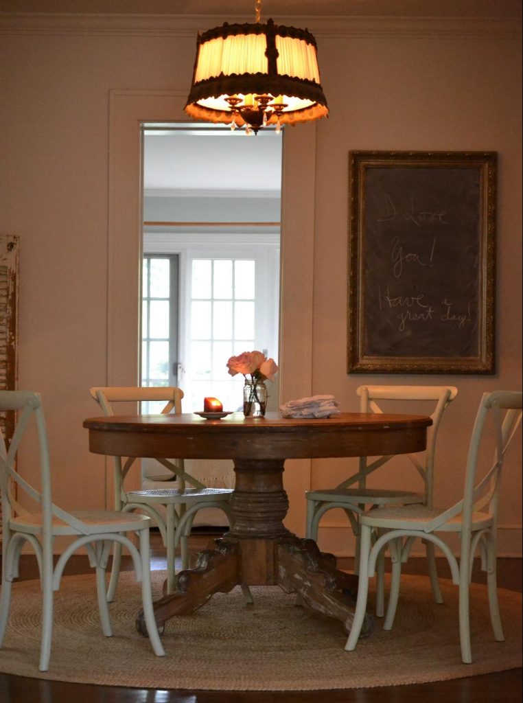 Cottage Fix blog - pine dining table