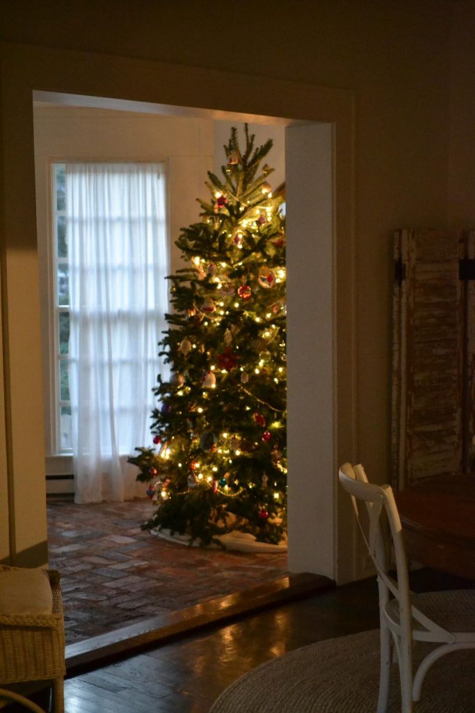 Cottage Fix blog - Christmas tree on the sun porch
