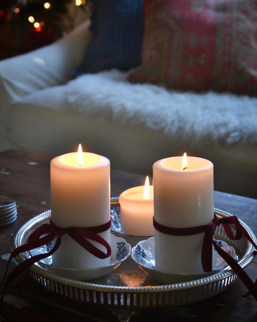Cottage Fix Blog - Christmas candles